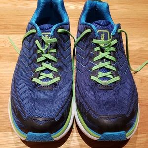 Hoka One Clifton 4